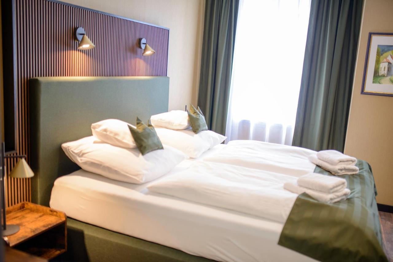 Stadthotel Koenig Albert تسيتاو المظهر الخارجي الصورة